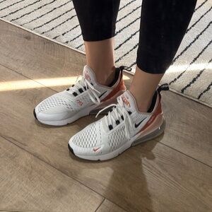Nike Women's Air Max 270